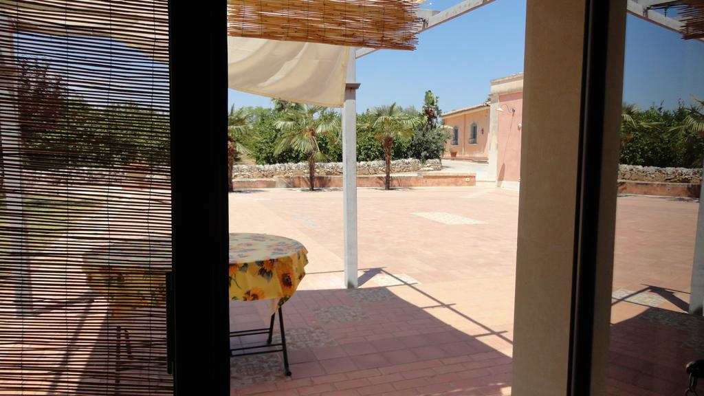 La Taverna Floridia Exteriér fotografie